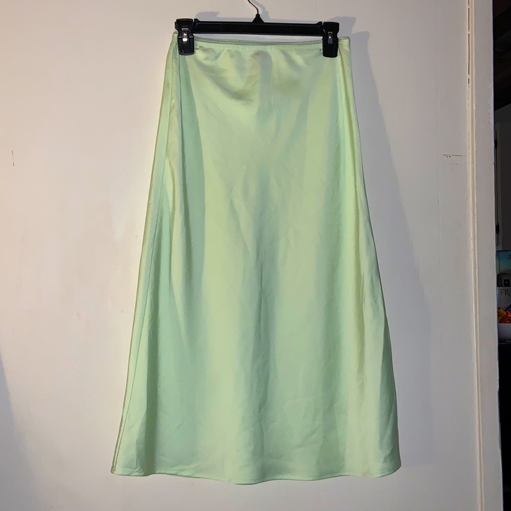 SLIP SKIRT
